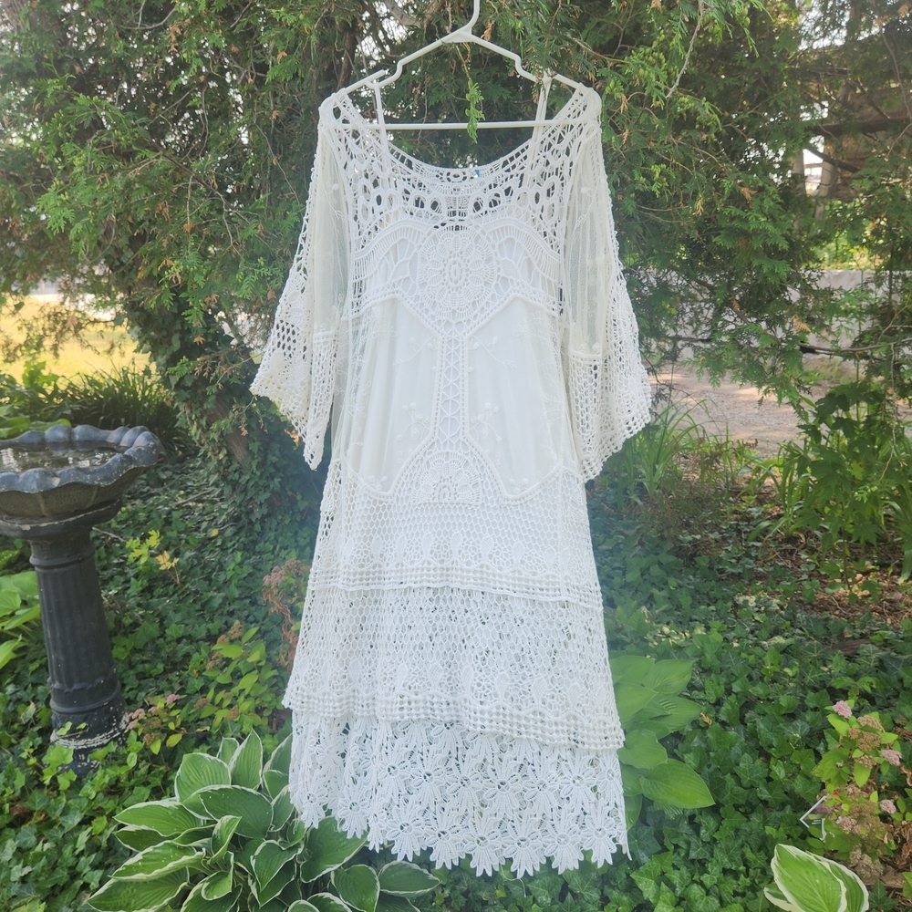 Bohemian 2 Pice White Crochet Style Lace Dress And Tunuc/top